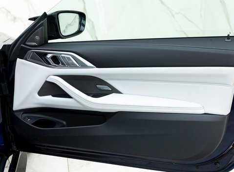 BMW M4 Competition XDrive 18