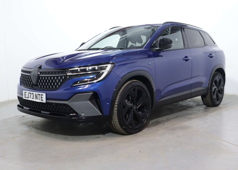 Renault Austral 1.2 Austral Techno Espirit Alpine HEV Auto 5dr 8