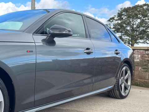 Audi A4 2.0 TFSI 40 Black Edition S Tronic Euro 6 (s/s) 4dr 8