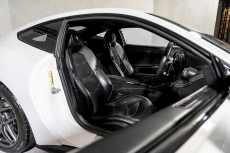 Ferrari F12 Berlinetta NOW SOLD. SIMILAR REQUIRED. PLEASE CALL 01903 254800. 16