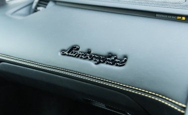 Lamborghini Aventador S LP 740-4 20