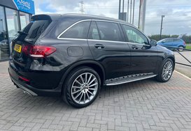 Mercedes-Benz GLC GLC 300 D 4MATIC AMG LINE PREMIUM 8