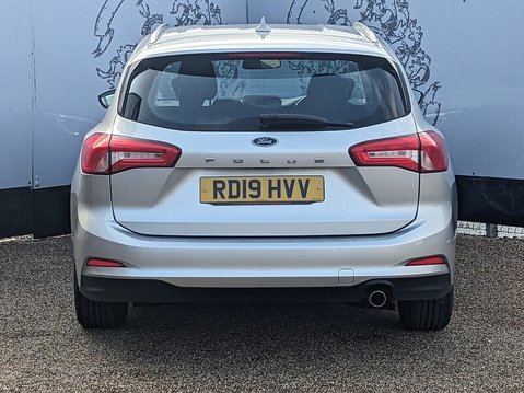 Ford Focus EcoBlue Zetec 8