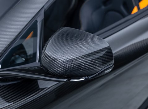McLaren 675LT Spider MSO Carbon Series 45
