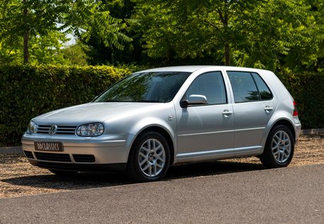 Volkswagen Golf GTI 
