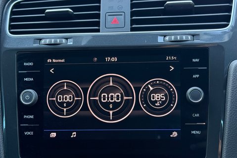 Volkswagen Golf MATCH TDI - 1 OWNER - 11 SERVICES - VAT QUALIFYING - APPLE CAR PLAY 42