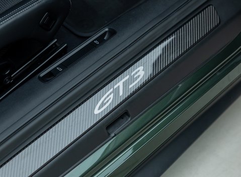 Porsche 911 GT3 TOURING (992) 27