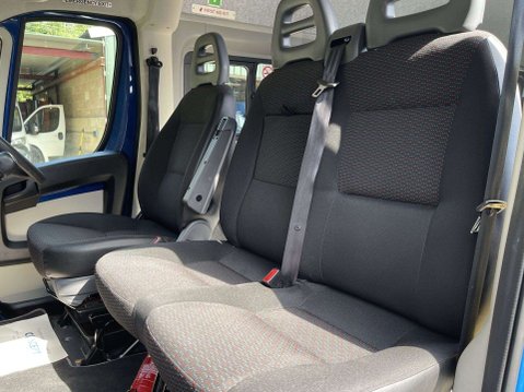 Peugeot Boxer HDI 440 L4H2 17-SEAT NON-D1 MINIBUS LITE WITH PASSENEGER LIFT. ULEZ E6 28