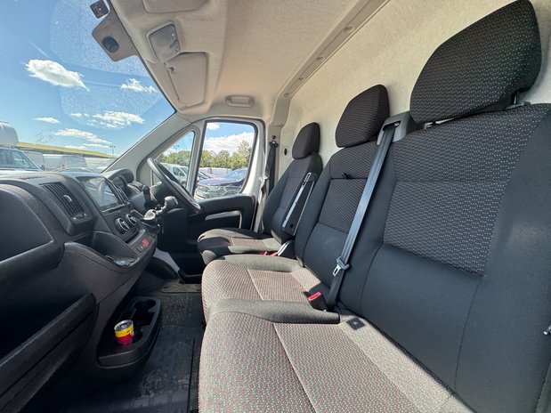 Fiat Ducato LWB L3H2 [SOLD AUC] Medium Roof Business Cruise Sensors EURO 6 NO VAT 17