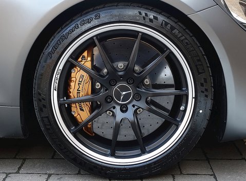 Mercedes-Benz Amg GT GT R 10