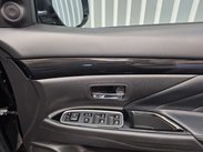 Mitsubishi Outlander 2.0h 12kWh GX4h SUV 5dr Petrol Plug-in Hybrid CVT 4WD Euro 6 (s/s) (200 ps) 23