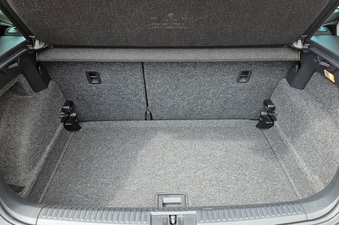 Volkswagen Polo 1.4 MATCH.. LOOK! ONLY 50000 MILES! 6 VW SERVICES..AIR CON..ALLOYS.. 14