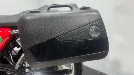 Moto Guzzi V7 750 2009 26K NEW MOT SERVICED 1 OWNER MODERN RETRO BIKE 750CC 38