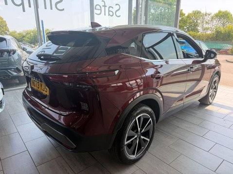 Nissan Qashqai 1.3 DIG-T MHEV Tekna XTRON Euro 6 (s/s) 5dr 8