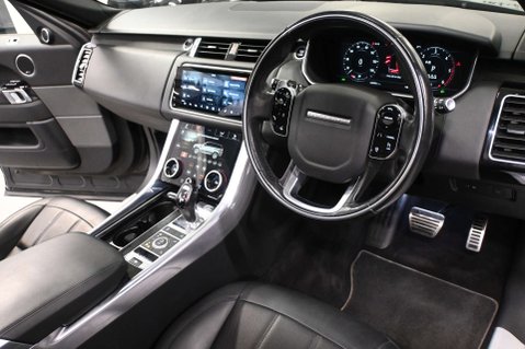 Land Rover Range Rover Sport 3.0 Range Rover Sport HSE Dynamic Black D MHEV Auto 4WD 5dr 19