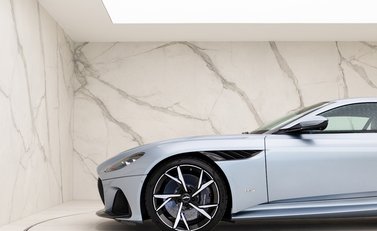 Aston Martin DBS Superleggera 20