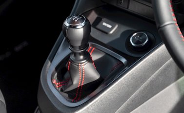 Toyota GR Yaris Circuit Pack 19