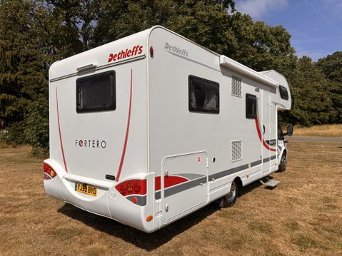 Ford Transit DETHLEFFS FORTERO A 6915 6 BERTH MOTORHOME 4