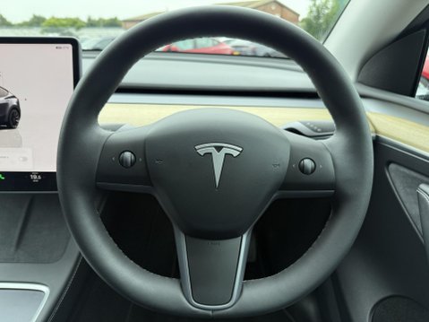 Tesla Model Y (Dual Motor) Long Range SUV 5dr Electric Auto 4WDE (384 bhp) 33
