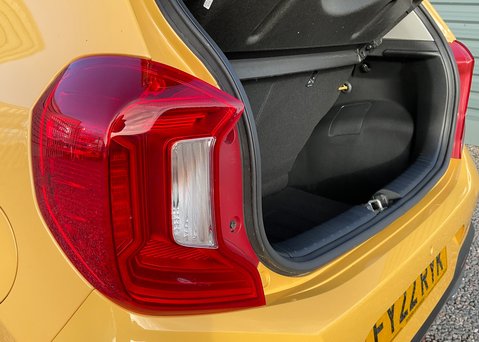 Kia Picanto 1.0 X-Line S 14