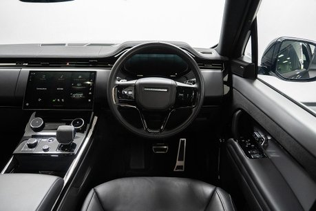 Land Rover Range Rover Sport 3.0 D300 MHEV Dynamic SE SUV 5dr Diesel Auto 4WD Euro 6 (s/s) (300 ps) 7