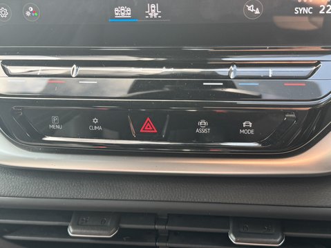 Volkswagen Id.4 Pro 77kWh Life SUV 5dr Electric Auto (174 ps) 21