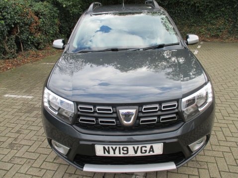 Dacia Sandero Stepway 0.9 TCe Comfort Euro 6 (s/s) 5dr 2