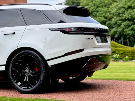 Land Rover Range Rover Velar DYNAMIC SE 27