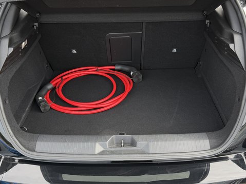 Vauxhall Astra 1.6 Plug-in Hybrid GSe 5dr Auto [Pan roof] 40