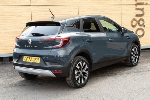 Renault Captur EVOLUTION TCE MHEV 2