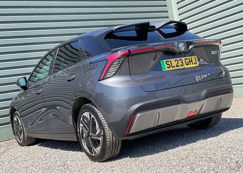 MG MG4 EV 64kWh TROPHY 14