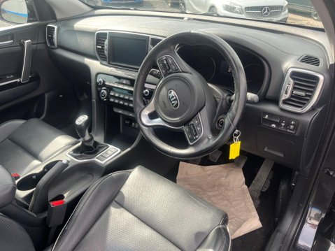 Kia Sportage 1.7 CRDi 3 Euro 6 (s/s) 5dr 43