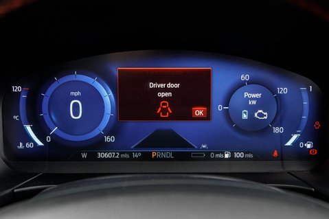 Ford Kuga ST-LINE X EDITION 15