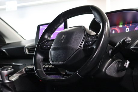 Peugeot 3008 PURETECH S/S ALLURE 12