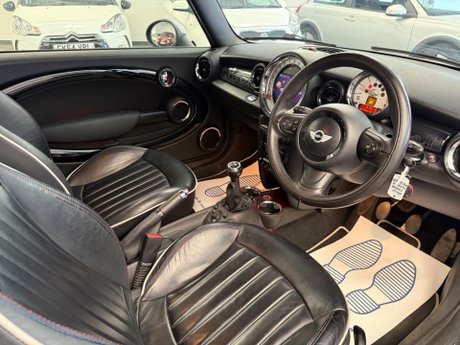 Mini Hatch 1.6 Cooper D London 2012 Euro 5 (s/s) 3dr 9