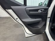 Volvo XC40 2.0 XC40 Momentum D3 5dr 69