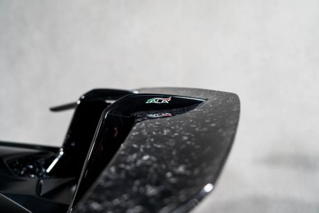 Lamborghini Huracan PERFORMANTE SPYDER. NOW SOLD. SIMILAR REQUIRED. PLEASE CALL 01903 254800. 33