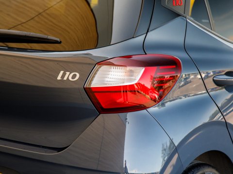 2023 Hyundai i10 thumbnail 10