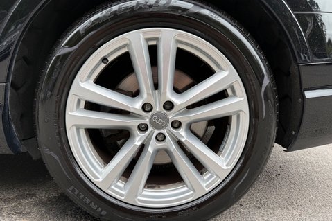 Audi Q7 TDI QUATTRO S LINE -PAN ROOF -CAMERA -ADAPT CRUISE -MATRIX LED -BOSE -FASH 77