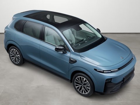 Leapmotor B10 160kW 70kWh 5dr Auto 3