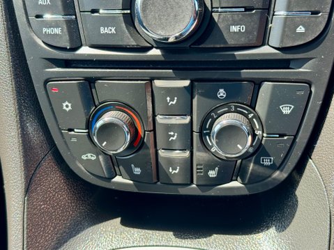 Vauxhall Meriva TECH LINE 29
