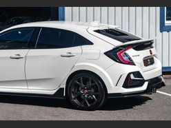 Honda Civic 2.0 Civic Type R Sport Line 5dr 25
