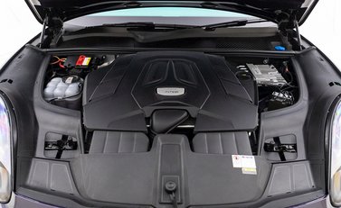 Porsche Cayenne V6 26