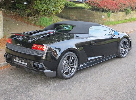 Lamborghini Gallardo LP 570-4 Performante Spyder 15