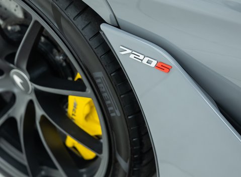 McLaren 720S Performance 34