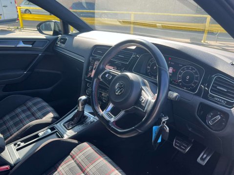 Volkswagen Golf 2.0 Golf GTi Performance TSi Semi-Automatic 5dr - NATIONAL DELIVERY* 3