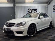 Mercedes-Benz C Class 6.3 C63 V8 AMG Saloon 4dr Petrol SpdS MCT Euro 5 (457 ps) 3