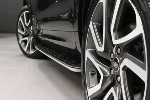 Land Rover Discovery 3.0 Discovery Luxury HSE TD6 Auto 4WD 5dr 23