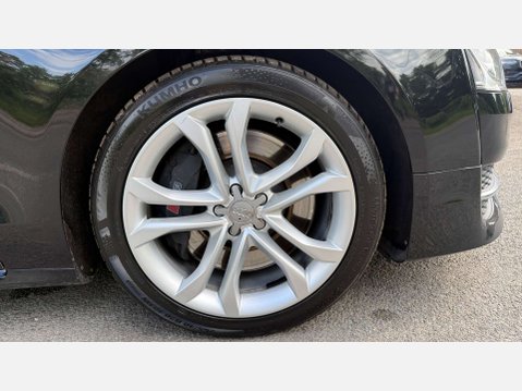 Audi S8 4.0 S8 V8 TFSI Quattro Auto 4WD 4dr 44