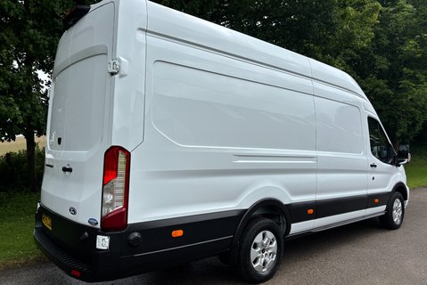 Ford Transit 350 L4 H3 165 ps Limited Panel Van - Sat Nav / 360 Camera's 2